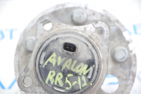 Rear right hub for Toyota Avalon 05-12