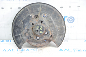 Rear left hub Toyota Prius V 12-17 with casing, no stud