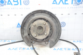 Rear right hub Toyota Corolla e12 02-06 with casing