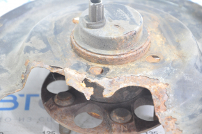 Rear left hub Toyota Prius 30 10-15 with casing, rusty, bearing jammed