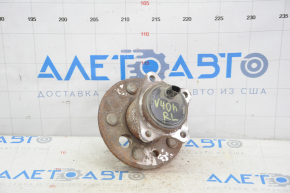 Rear left hub Toyota Camry v40 rusty