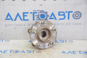 Rear right hub Kia Sorento 10-15 AWD