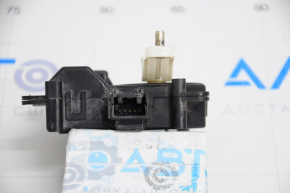 Actuator motor for the right heater air conditioner on a Lexus ES300 ES330
