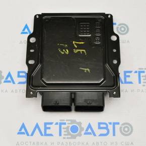 Nissan Leaf 13-13 Engine Computer ECU Block