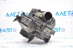 Air filter housing Nissan Pathfinder 13-16 broken fastener