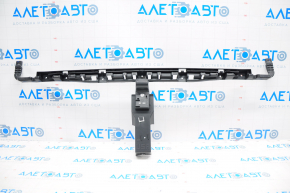 Rear bumper mount central Fiat 500L 14-19