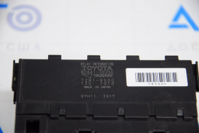 Relay block Lexus GS300 GS350 GS430 GS450h 06-11
