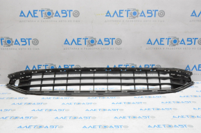 Lower grille of front bumper VW Jetta 19-21 is bent, cracks, breaks