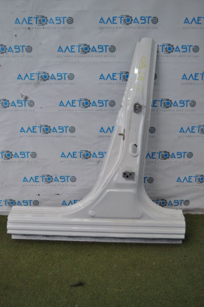 The central left body pillar Mazda CX-9 16-23 is sawn off
