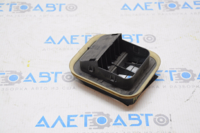 Ventilation shield left Ford Focus mk3 11-18 5d