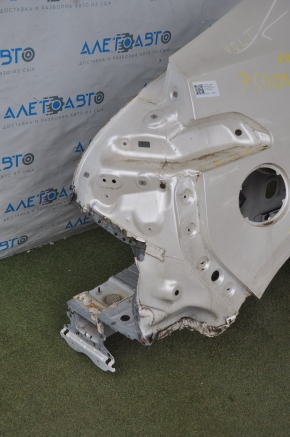 Quarter wing rear right Chevrolet Volt 11-15 white dented