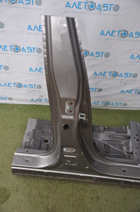 Front right quarter Kia Optima 11-16 graphite with central pillar, dented