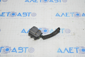 Chip on diffuser radiator shroud Chevrolet Equinox 10-17