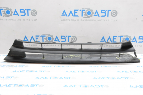 Lower grille of the front bumper central Honda Civic X FC 16-18 is pressed, torn