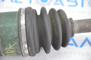 Drive axle shaft rear right Subaru b9 Tribeca cracked boot