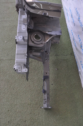 Front right quarter Jeep Cherokee KL 14-23 green, small dent