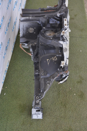 Front left quarter Toyota Prius 30 10-15 graphite dented