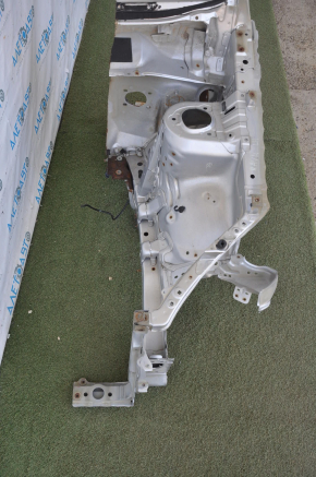 Front quarter left Toyota Rav4 06-12 silver