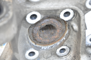 Trunnion with hub rear left Lincoln MKZ 13-20 under 2 cones, rusty