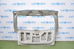 The trunk door is bare, Mazda CX-7 06-12