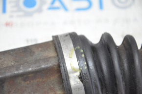 Drive axle shaft front left Nissan Leaf 13-17 torn boot