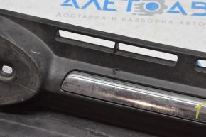 Radiator grill grill Ford Escape MK3 13-16 prerest without emblem chrome strip, broken fasteners