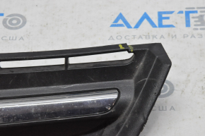 Radiator grill grill Ford Escape MK3 13-16 prerest without emblem chrome strip, broken fasteners