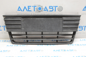 Front bumper grille central Ford Focus mk3 11-14 prerest matte, broken fasteners