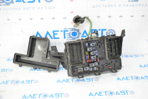 Underhood fuse box Lincoln MKZ 13-14 3.7