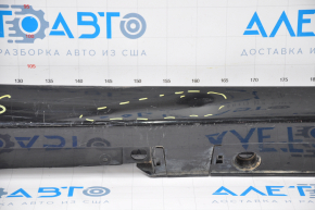 Right threshold Toyota Prius 30 10-15 black dented, broken fasteners