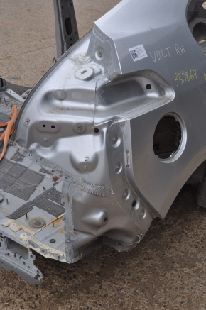 Quarter wing rear right Chevrolet Volt 11-15 silver on the body, dented