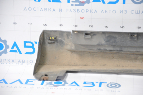 Right threshold of Toyota Avalon 13-18, one fastener is torn