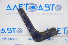 Front left mudguard Nissan Altima 19-24 is worn out