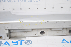 Left threshold Toyota Prius 30 10-15 silver dented, broken fastening