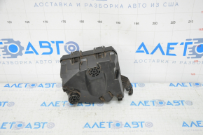 Nissan Altima 19-24 2.5 underhood fuse box housing rear, with cover