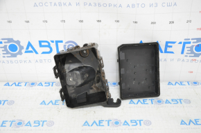 Nissan Altima 19-24 2.5 underhood fuse box housing rear, with cover