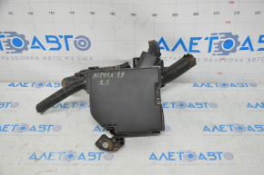 Nissan Altima 19-23 2.5 front underhood fuse box, contacts oxidized