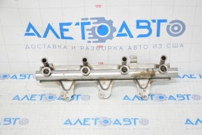 VW Tiguan 09-18 fuel rail with sensor