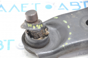Lower front right control arm Mazda3 2.3 03-09 torn boot