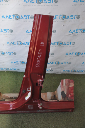 Front left quarter Nissan Rogue 14-20 red with central pillar, dented