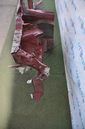 Front right quarter Nissan Rogue 14-20 red with central pillar, dented