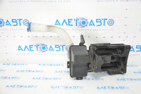 VW Tiguan 09-18 Windscreen Washer Reservoir with Cap and Filter