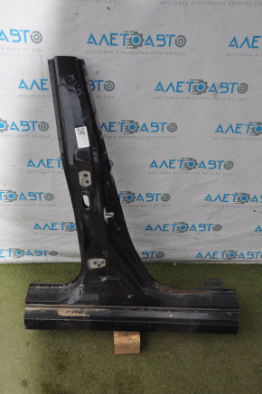 The central right body pillar Mazda 3 14-18 BM is sawn off