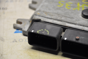 Block ECU engine computer Infiniti JX35 13-15 prerest, broken fasteners