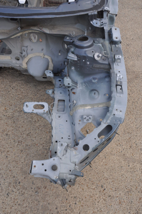 Front left quarter Chevrolet Volt 11-15 graphite on body, bumps