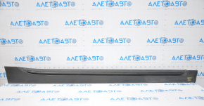 Right threshold Chevrolet Volt 11-15 with seal broken fasteners, dented, fractured, dented lower fasteners