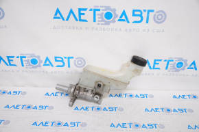 Master brake cylinder with reservoir Toyota Camry v40 2.4