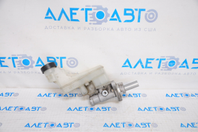 Master brake cylinder with reservoir Toyota Camry v40 2.4