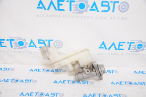 Main brake cylinder with reservoir Toyota Camry v40 2.4 without rod and cover