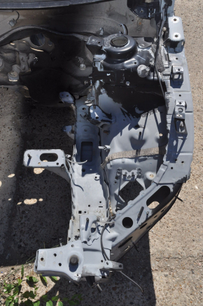 Quarter front left Chevrolet Volt 11-15 black on the body